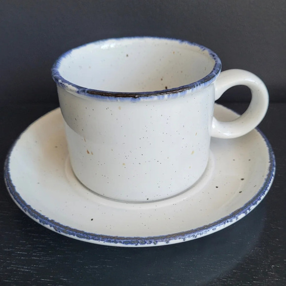 Vintage Stonehenge Wedgewood Midwinter  Creamer Blue and White England - Picture 4 of 8